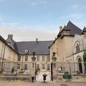 Og Chateau De Pizay Ξενοδοχείο Saint-Jean-dʼArdières Exterior photo