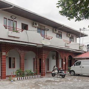 Koolkost Syariah Near Ayani Mega Mall Pontianak Ξενοδοχείο Exterior photo