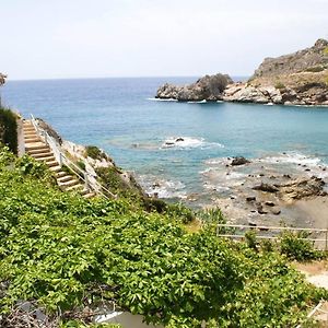 Agios Pavlos Hotel Exterior photo