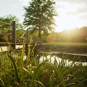 Cedar Creek Ξενοδοχείο New Haven Exterior photo