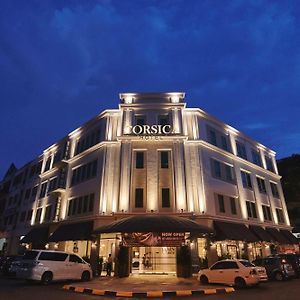 Corsica Hotel Kulai Exterior photo