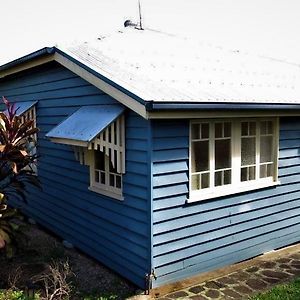 The Blue House Yungaburra Βίλα Exterior photo