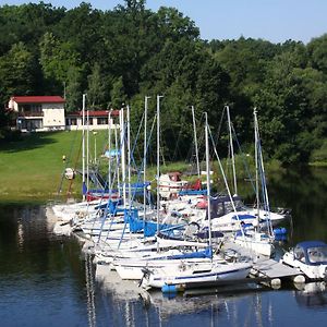 Yacht Club Barrandov Ξενοδοχείο Kožlí u Orlíka Exterior photo