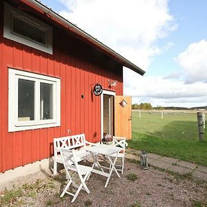 Broby Bed & Breakfast Entreplan Bed and Breakfast Nyköping Exterior photo