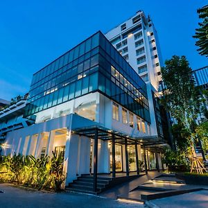 Rattanachol Hotel Τσον Μπουρί Exterior photo