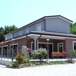 La Cascina Del Viaggiatore Ξενοδοχείο Pianola Exterior photo