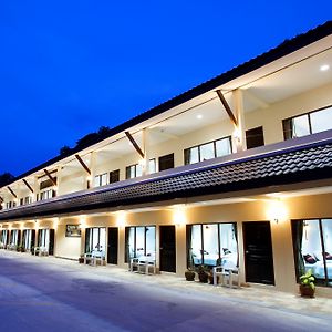 Baan Supannikar Ξενοδοχείο Nakhon Si Thammarat Exterior photo