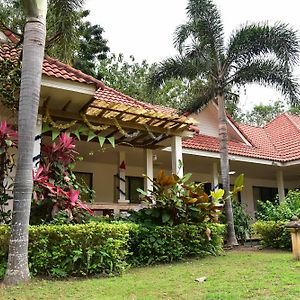 Baan Trishawar Khaoyai Ξενοδοχείο Nakhonratchasima Exterior photo