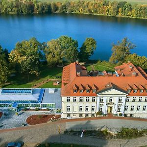 Seeschloss Schorssow Ξενοδοχείο Exterior photo