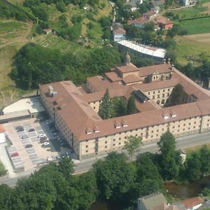 Parador De Corias Ξενοδοχείο Exterior photo