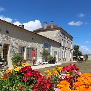 Logis De L'Arceau Bed and Breakfast Celles  Exterior photo