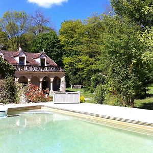 La Chapelle Du Domaine Bed and Breakfast Saint-Loup-Geanges Exterior photo