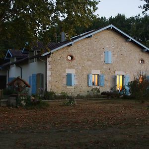 Domaine Hias Bed and Breakfast Angoumé Exterior photo