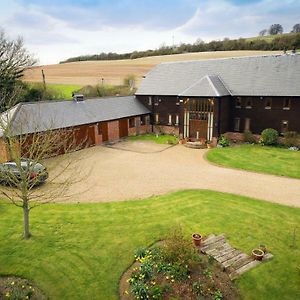 North Downs Barn Bed and Breakfast Ρότσεστερ Exterior photo