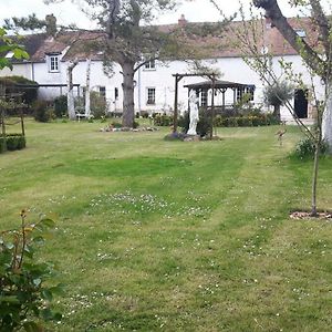 La Longere Des Glycines Bed and Breakfast Egligny Exterior photo