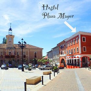 Hostal Plaza Mayor Ξενοδοχείο Carrion De Los Condes Exterior photo