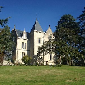 Chateau Mathias Bed and Breakfast Marmande Exterior photo