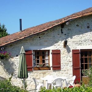 Gite Chez Marot Βίλα Varaignes Exterior photo