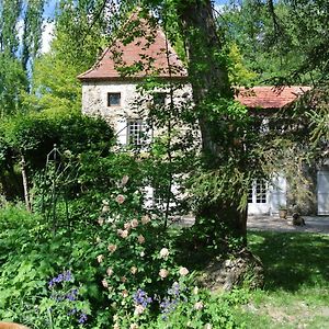 Moulin De Repassat Etape Voie Verte Ξενοδοχείο Bazens Exterior photo