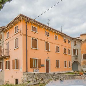 Valpolicella Homes Recioto Apartment SantʼAmbrogio di Valpolicella Exterior photo