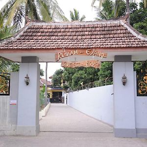 Rumah Eyang Guest House Banyuwangi  Exterior photo