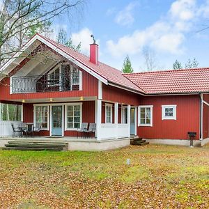 Cottage "Radjuret" Finstrom Exterior photo