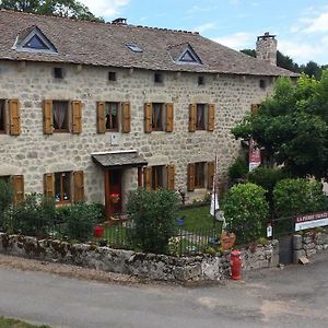 La Pierre Trouee Chambre D'Hotes Bed and Breakfast Châteauneuf-de-Randon Exterior photo