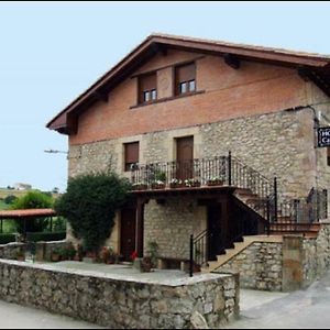 Hospedaje Casa Amalia Ξενοδοχείο Queveda Exterior photo