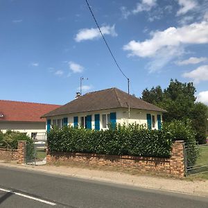 Maison A La Campagne Proche Baie De Somme Βίλα Arrest Exterior photo