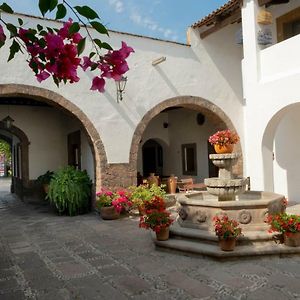 Hotel Layseca San Juan del Río Exterior photo