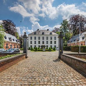 Hotel Kasteel Solhof Άαρτσελααρ Exterior photo