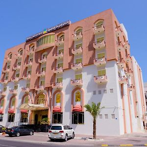 Hotel Golden Oasis Μουσκάτ Exterior photo