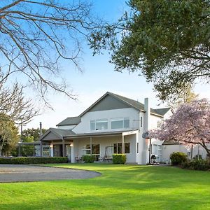 Maxwell'S Golf Retreat Βίλα Bombay Exterior photo