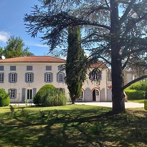 Chez Celine Et Philippe Chambre Atelier Dans Propriete De Charme Avec Piscine Διαμέρισμα Le Fossat Exterior photo