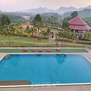 Takhun Mountain View Bed and Breakfast Ban Tha Khun Exterior photo