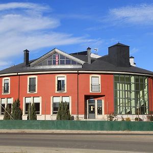 Hotel Tremazal Guardo Exterior photo