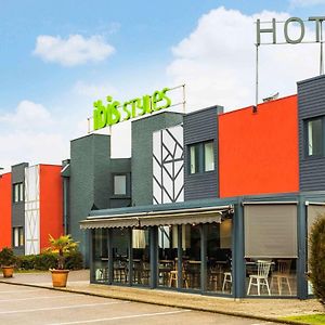 Ibis Styles Rouen Val De Reuil Ξενοδοχείο Val-de-Reuil Exterior photo