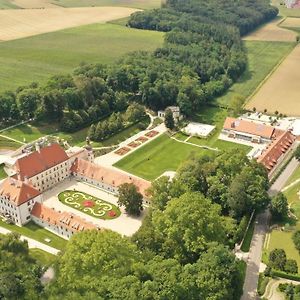 Schloss Thalheim Ξενοδοχείο Ζανκτ Πέλτεν Exterior photo