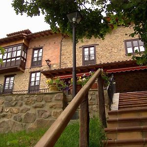 Casa Reda - Posada De Vinon Ξενοδοχείο Cillorigo de Liebana Exterior photo