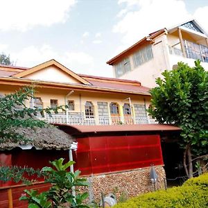 Pine Breeze Getaway Ξενοδοχείο Athi River Exterior photo