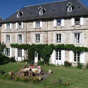 Chateau De Savennes - Caveau De Sabrage Bed and Breakfast Exterior photo