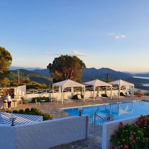 Lagou Raxi Country Hotel Λαύκος Exterior photo